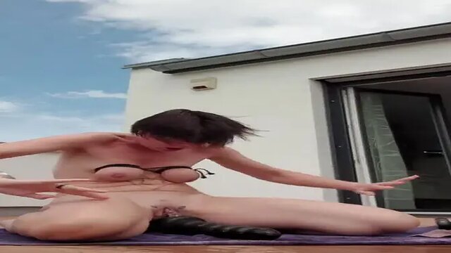 Hot slut gets stretched by a monster anal plug