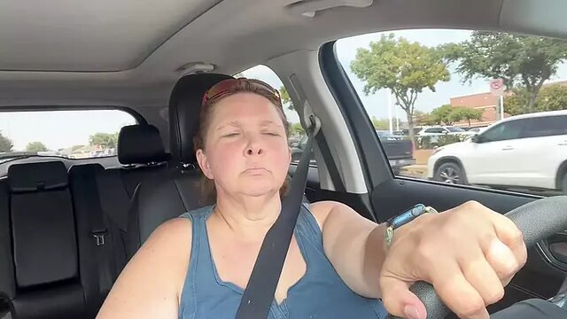 Girl with massive natural tits masturbates in school carpool line