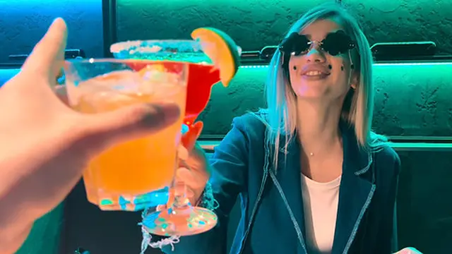 Blonde opens up on first date - AngelDemonHub