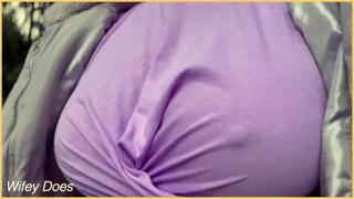 WIFEY SHOWS - Braless tits flash publicly