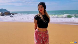 I sucked a dude's cock🍆 for seashells, what a sandy surrender!