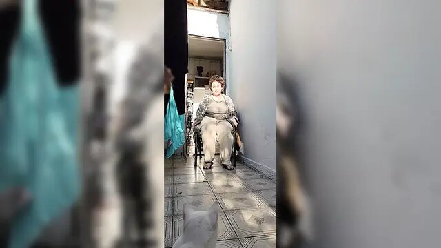 Tattooed Big Tit BBW Masturbates to Orgasm in the Sun