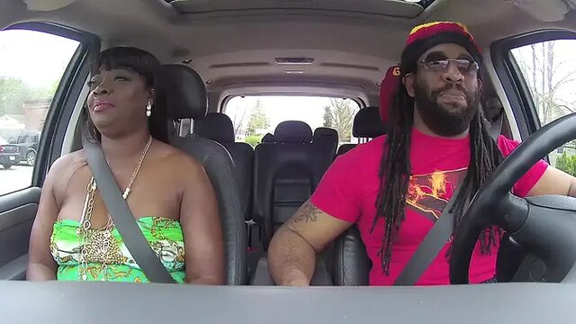 MILF mom gives sloppy deepthroat in his car