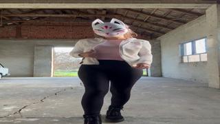 Public Masturbation While Dancing: Am I Doing It Right?