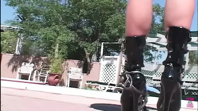 Hot brunette enjoys a wild threesome by the poolside