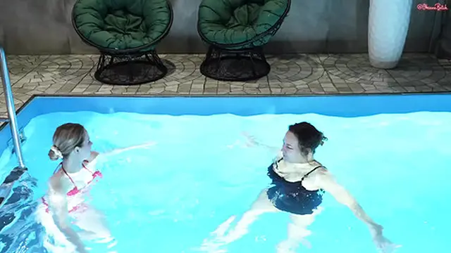 A Hot MILF and a Cute Teen Join Him in a Steamy Sauna Scene!