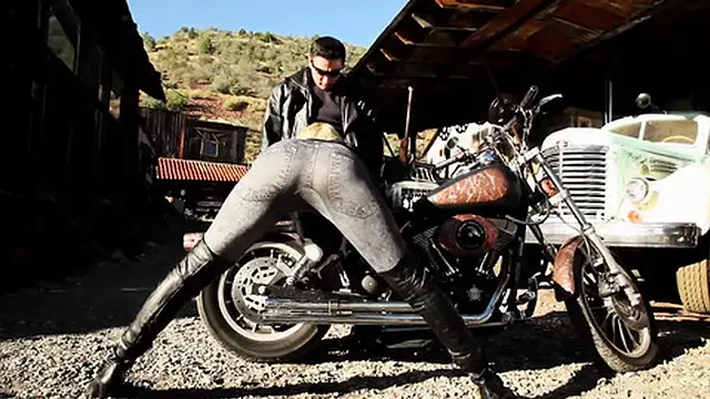 Explicit Love Moments - Bold! - Angel Eyes Soft Part #3