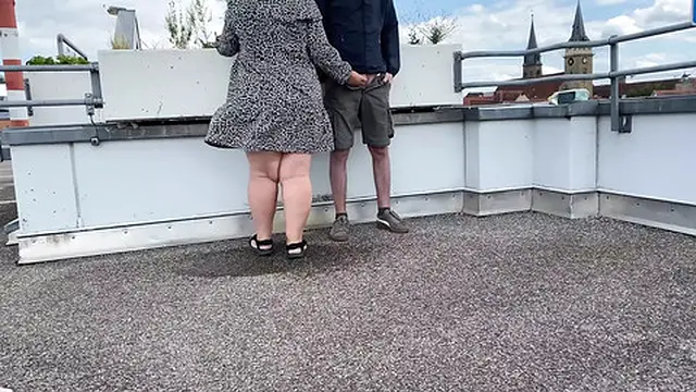 Despite her efforts &mdash;  the plump milf-in-law couldn′t avoid getting pee on her legs