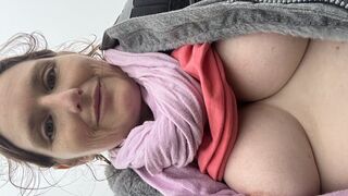 Satisfying your fetish with some sunny side tits in the great outdoors,