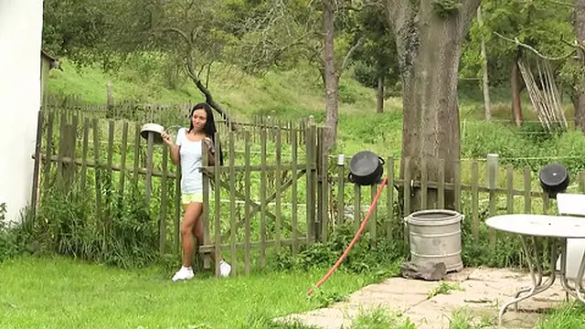 Intense Love Moments - Bold Moves - Women Exploring Together