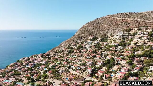 BLACKED Thick Baddie Chloe Lapiedra Ditches Boyfriend For A Real Man's BBC