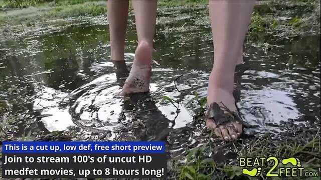 Red-Headed Fairies Worship Each Other's Feet