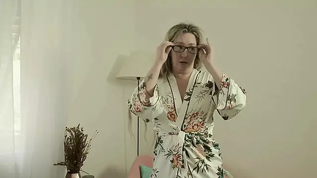 Wild Naughty😈  Bang - Sizzling Black Stud Awakens Matures MILF & Delivers Desired Pleasure!