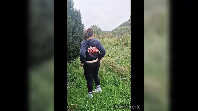 German outdoor piss lover Saskialove enjoys squirting her wet load outside