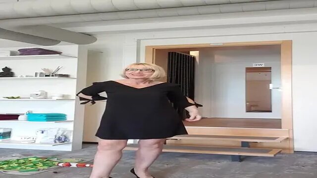 Busty blonde secretary works it out before work