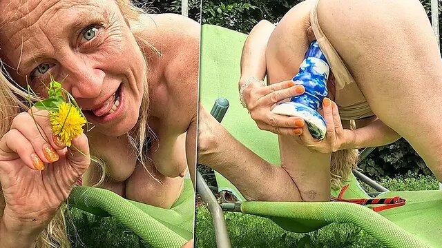 Mature MILF's prolapse pussy receives stuffed with a mega dildo