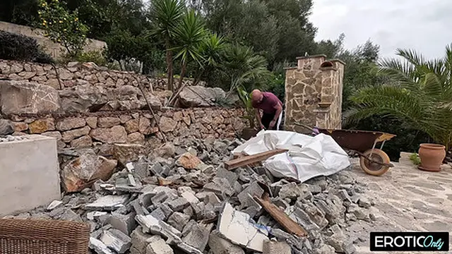 hunk Ravishes Young German Girl Anal👌 at the Pool!