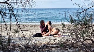 Passionate lovers' beach encounter. - Liquid release at 7:40 and 13:25 - Shot with my new lens