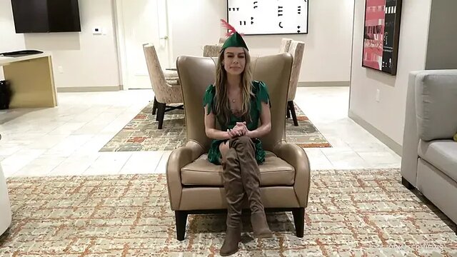 Dirty MILF gets her ass filled and swallows the load