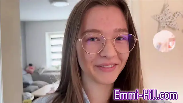 Outdoor Squirting!!! Young Teen Sucks Her Big Pussy🌮️ Outside Until Squirting