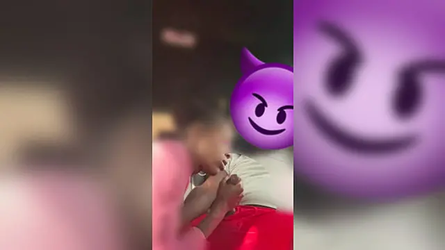 Her mouth devours my cock🌭 with wild passion