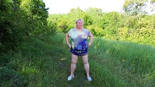 Neighbor Undressed in the Park and Pisses in Front of Everyone