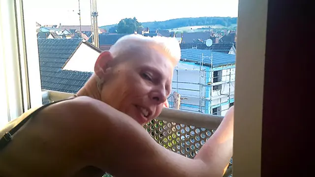 CoraBitch  friend′s second visit &mdash;  intense and explicit