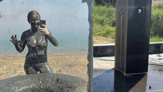 It Gets Muddy