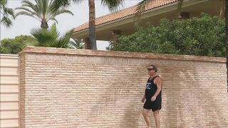 Creampie Fuck with a Guy I Met Outdoors at the Marina