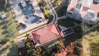 i masturbate while she sucks my feet GGmansion