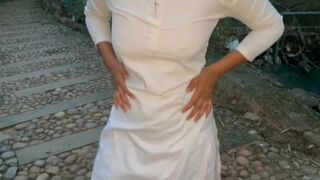 Indian village hot school desi girl fucked in the forest viral MMS 18+
