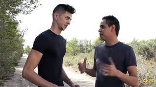 Hot running girls fucks with two friends with big cocks !!