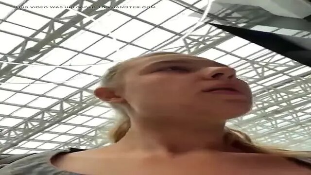 Hot girl squirts while fucking in public close up