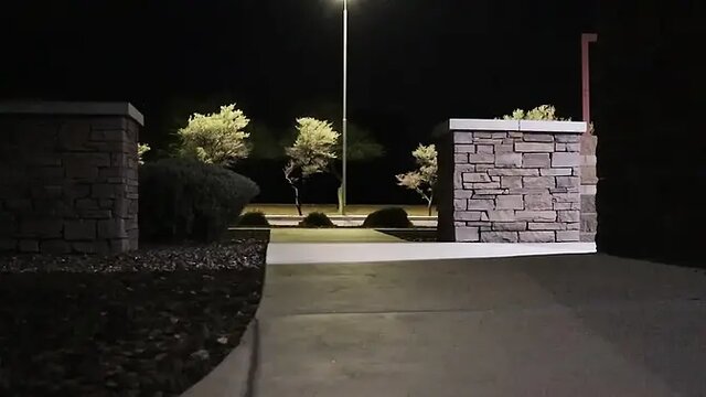 Big-titted BBW wife strips and twerks before fucking outdoors