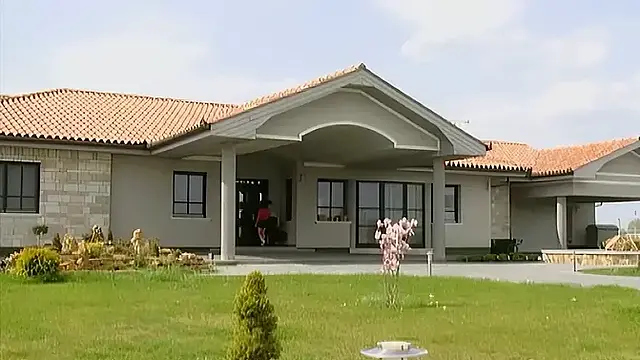 Hot Sex, Oral Sex and Peeing, Drinking Urine