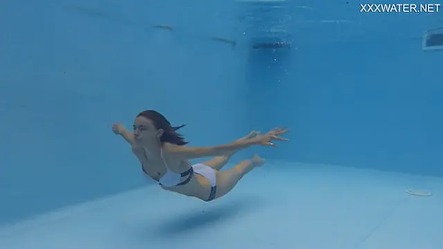 Windy day pool session with Hermione