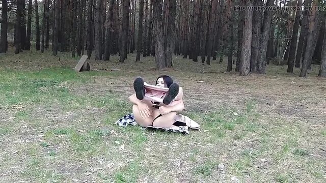 Solo female outdoors with gaping pussy and close-up shots