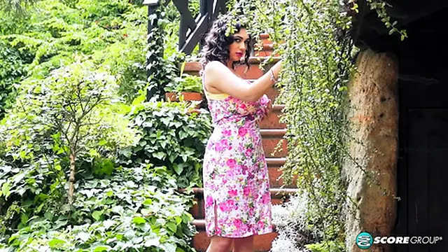 Alexya′s Tempting Desires